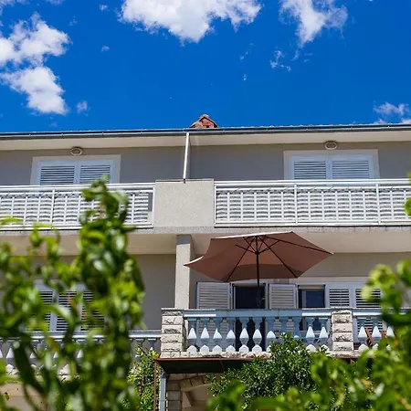 Apartments Rose Trogir Exteriér fotografie